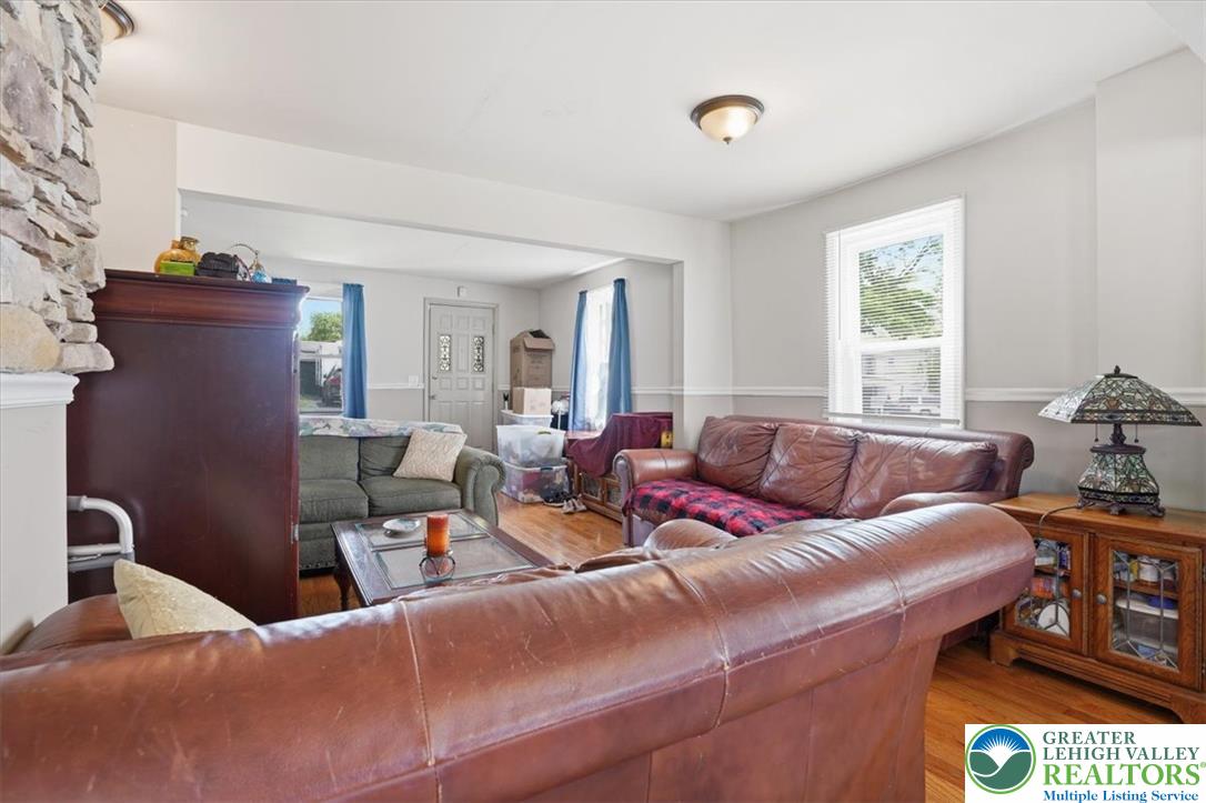 1839 6th Street Property Photo 8