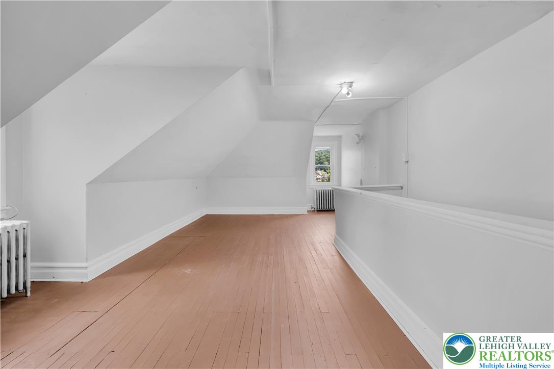 1225 Russell Avenue Property Photo 14