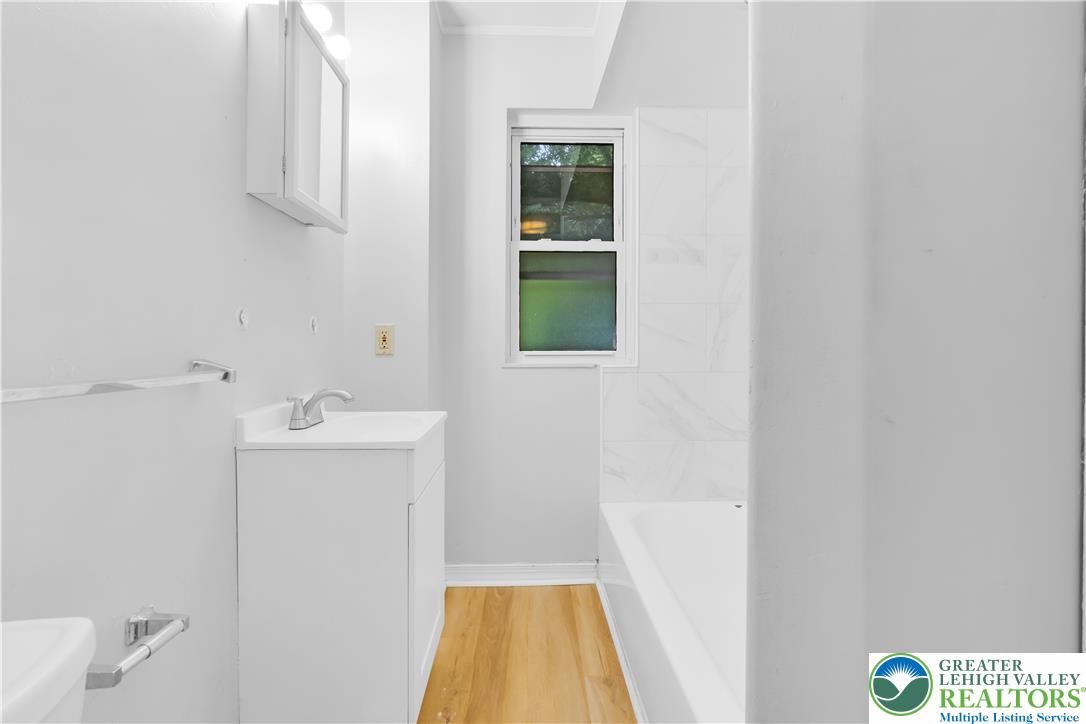 1225 Russell Avenue Property Photo 21