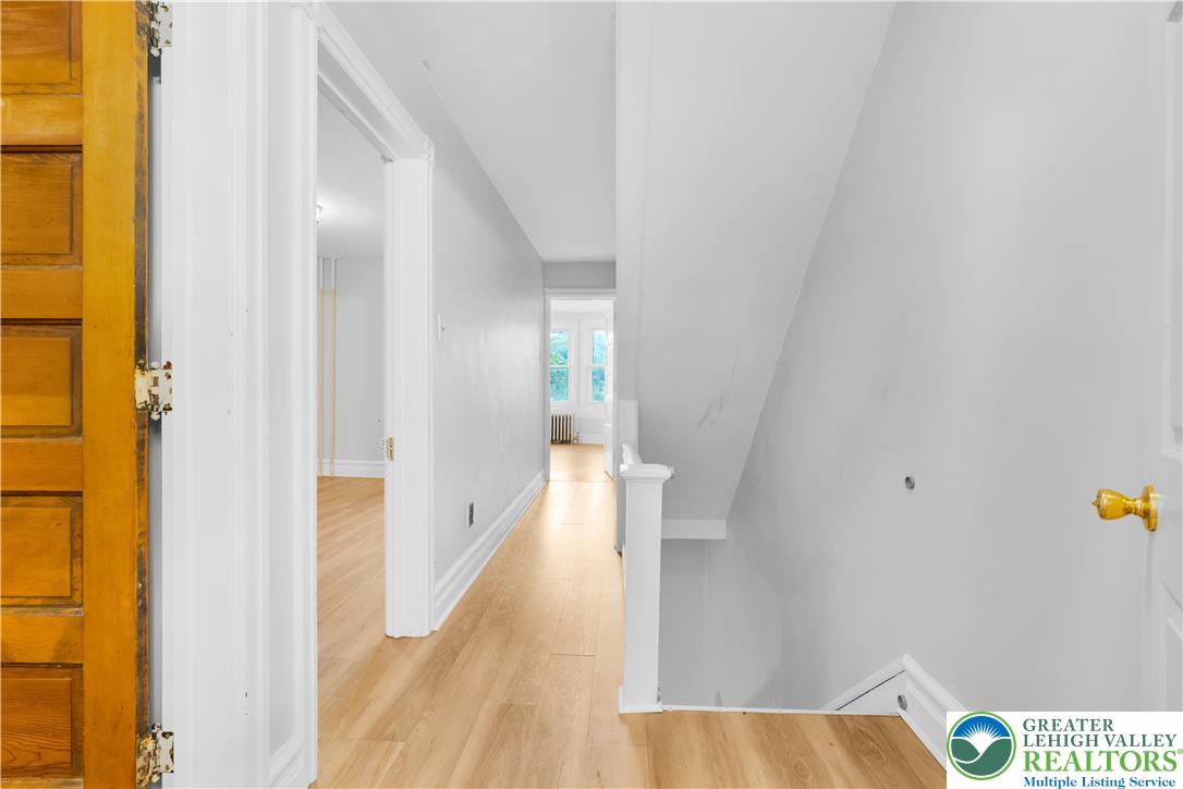 1225 Russell Avenue Property Photo 25