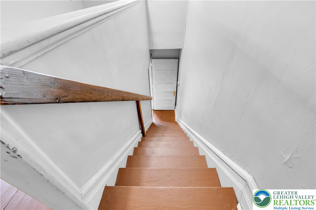 1225 Russell Avenue Property Photo 30