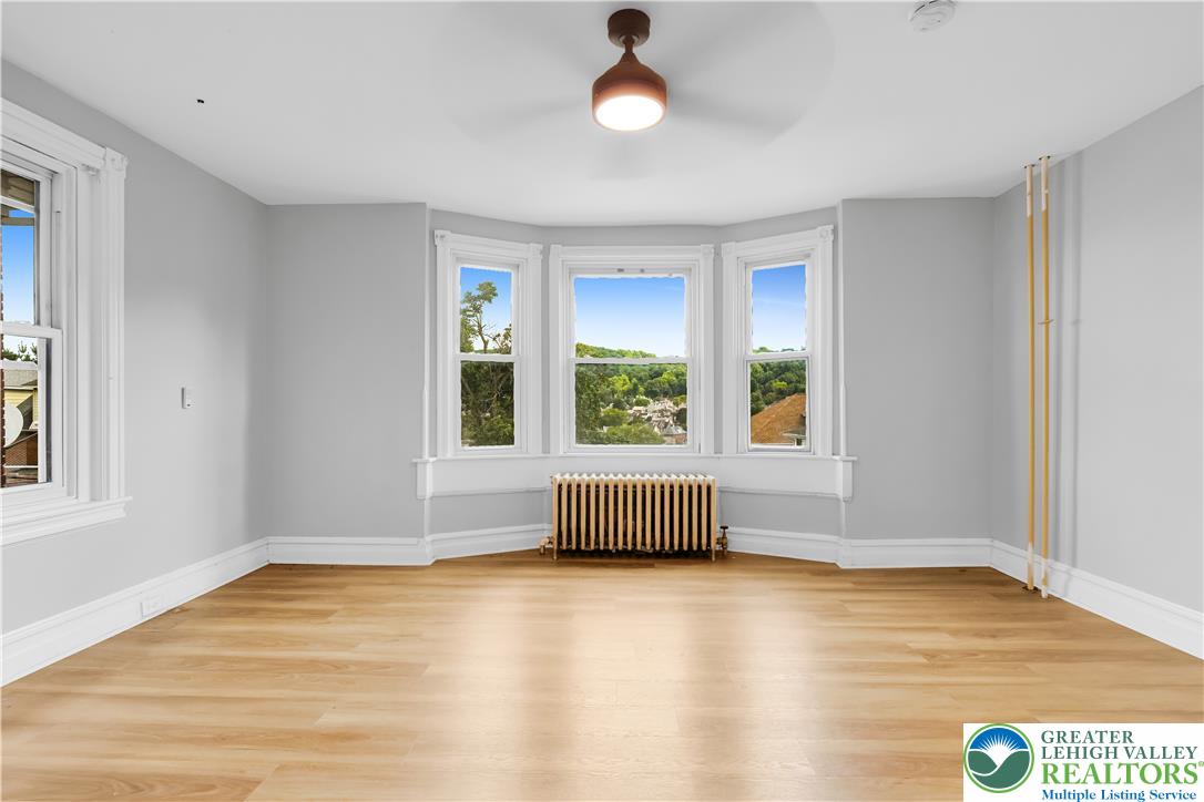 1225 Russell Avenue Property Photo 32