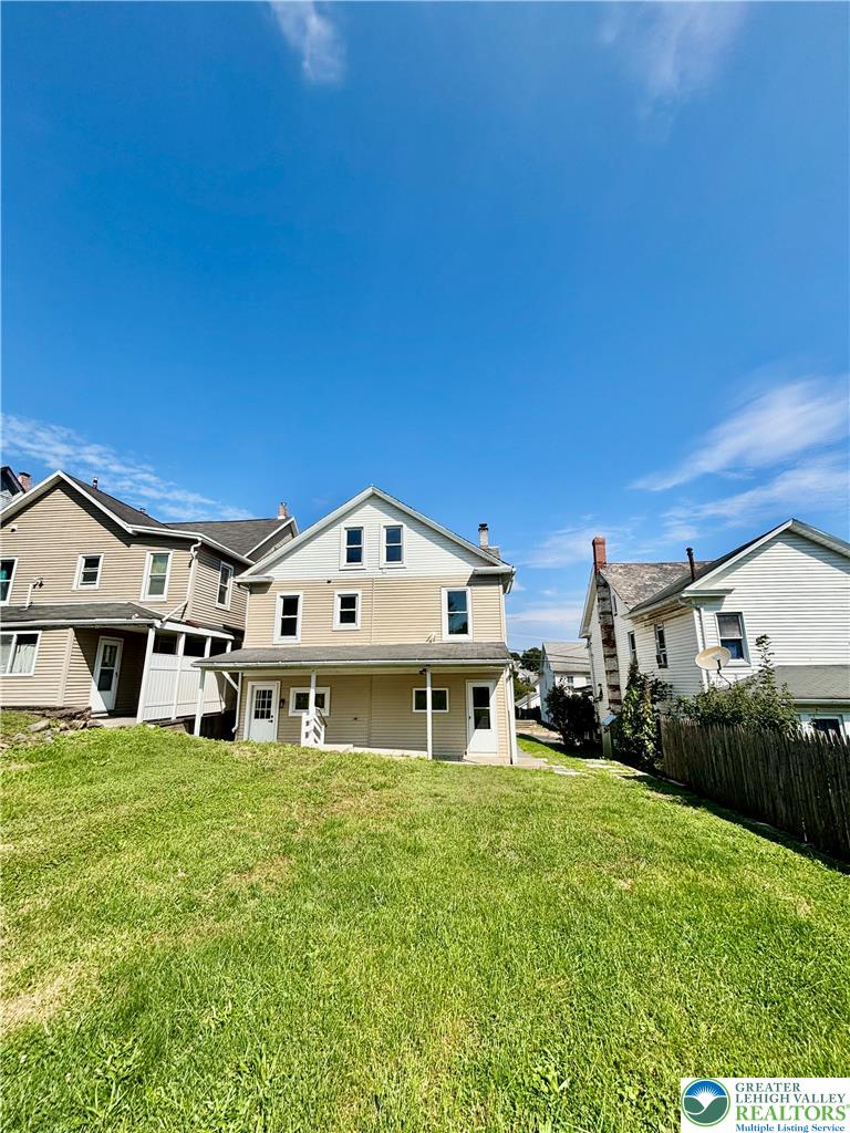 438 Market Street Property Photo 2