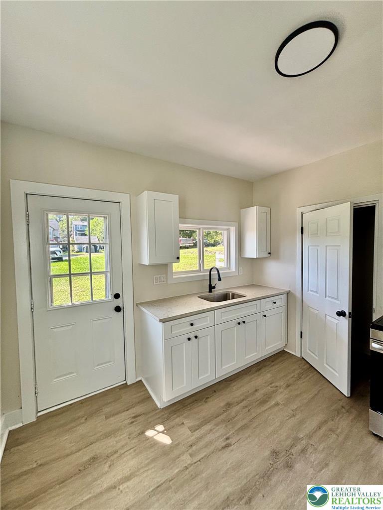 438 Market Street Property Photo 4