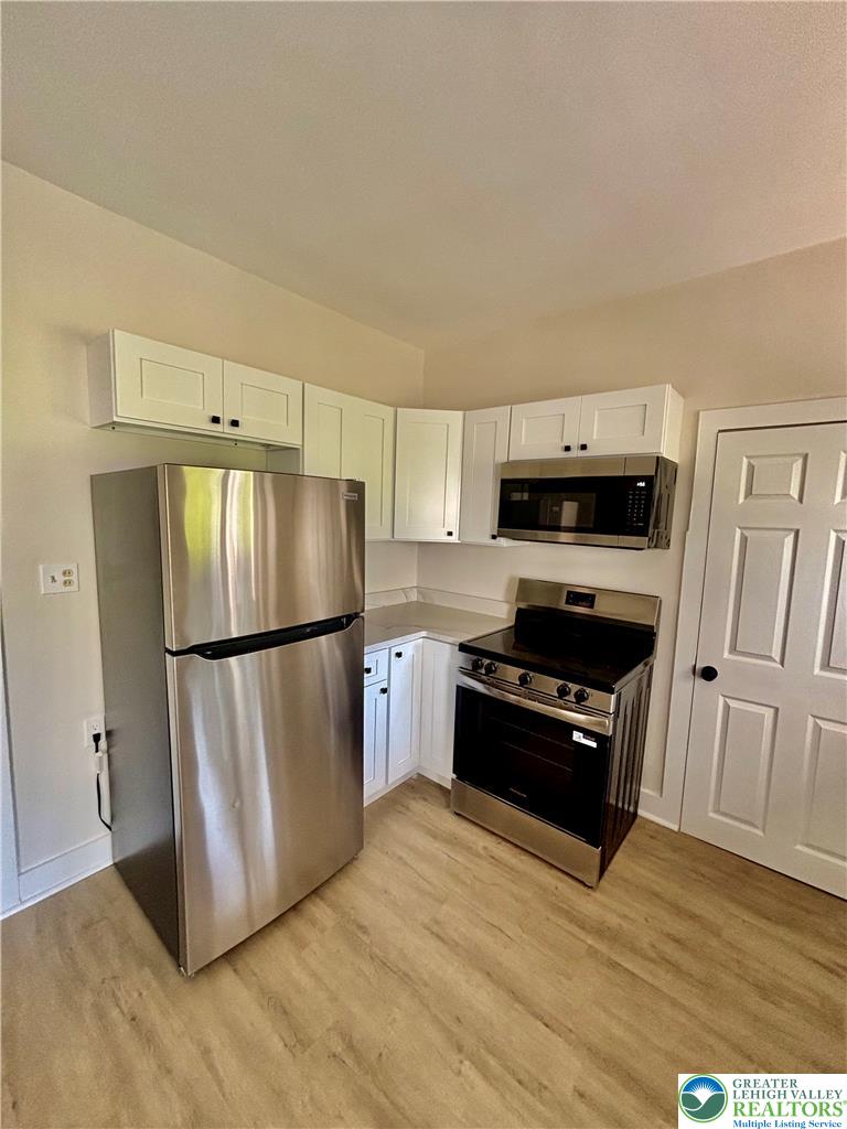 438 Market Street Property Photo 5