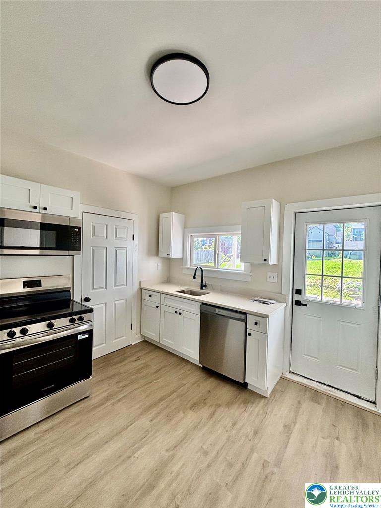 438 Market Street Property Photo 6