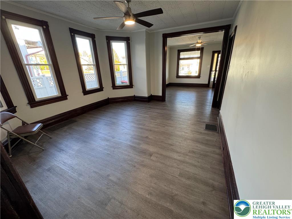 110 South 7th Street Property Photo 4