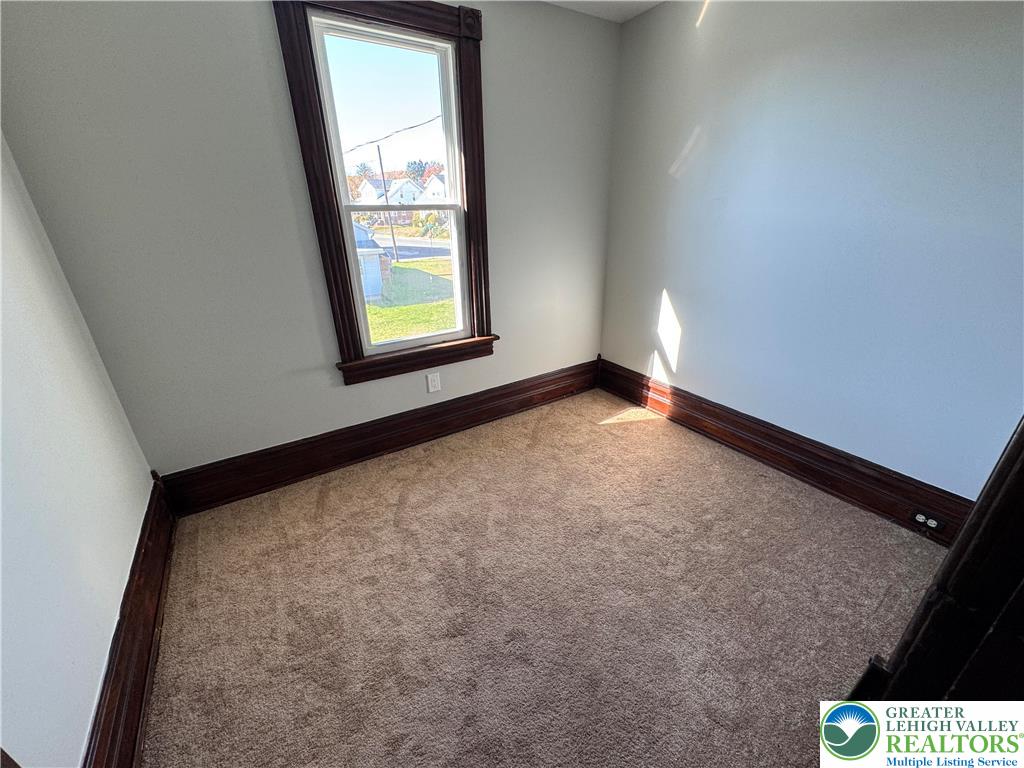 110 South 7th Street Property Photo 13