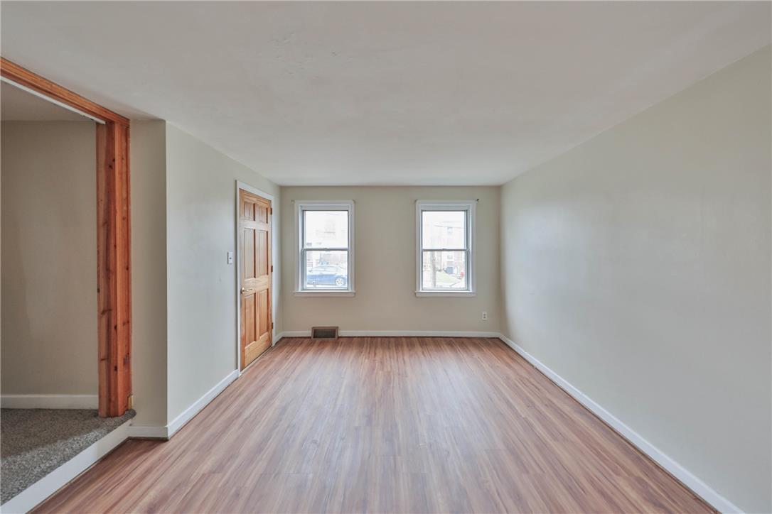 428 East Garrison Street Property Photo 11