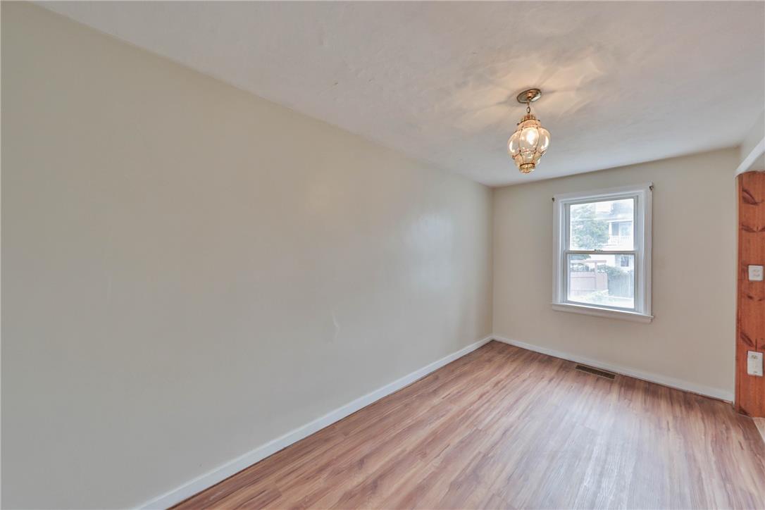 428 East Garrison Street Property Photo 13