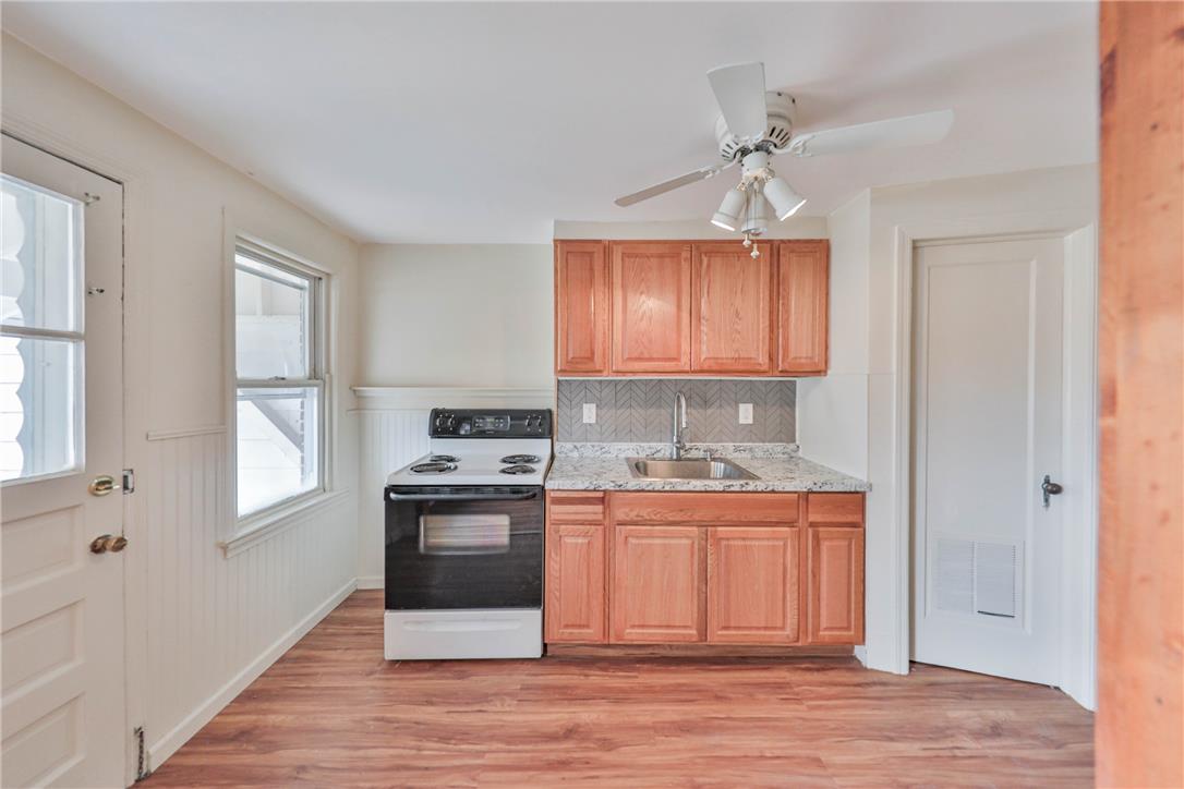 428 East Garrison Street Property Photo 16