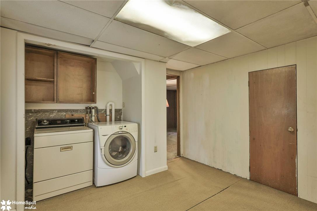 808 Engler Road Property Photo 14