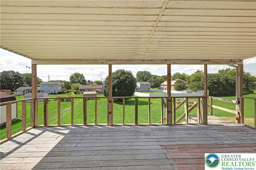 467 W Locust Lane Property Photo 29
