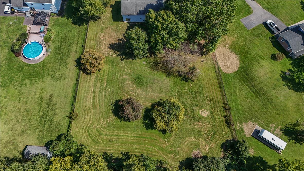 121 Scenic Court Property Photo 43