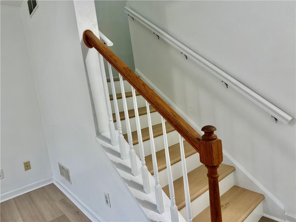 7813 Cross Creek Circle Property Photo 13