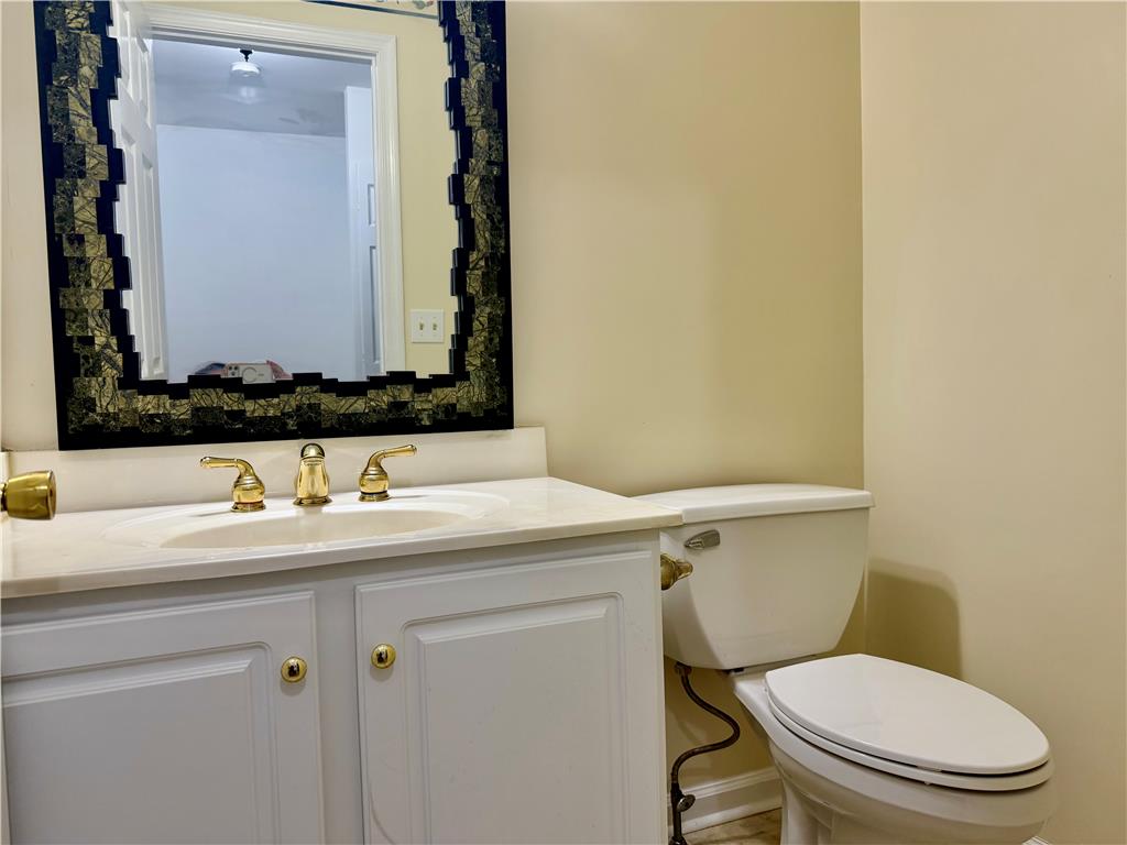 7813 Cross Creek Circle Property Photo 14