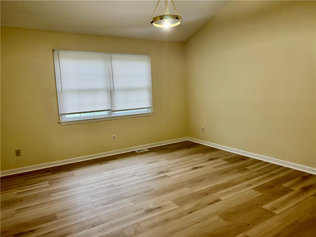 7813 Cross Creek Circle Property Photo 17