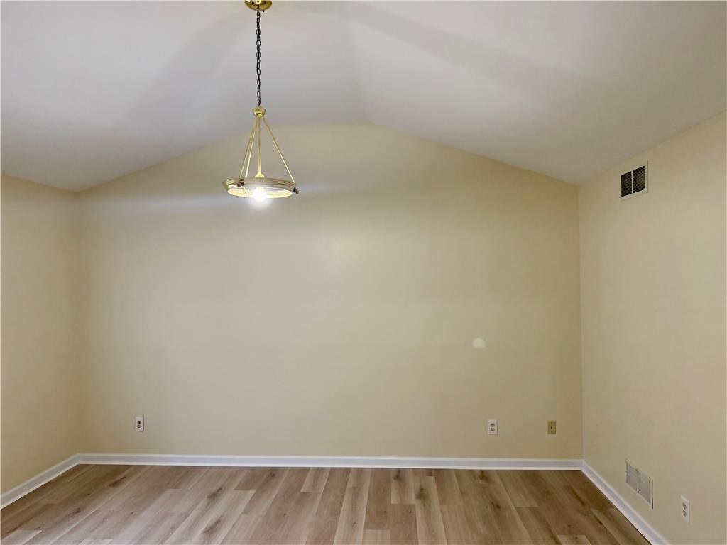 7813 Cross Creek Circle Property Photo 25