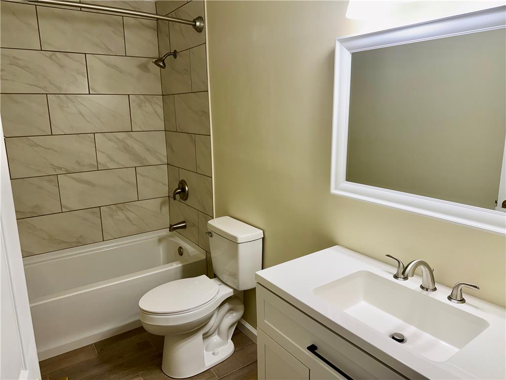 7813 Cross Creek Circle Property Photo 31