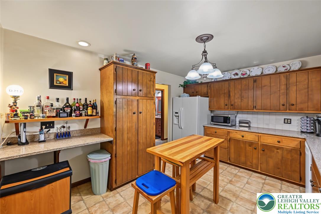 2311 Woodhaven Drive Property Photo 19
