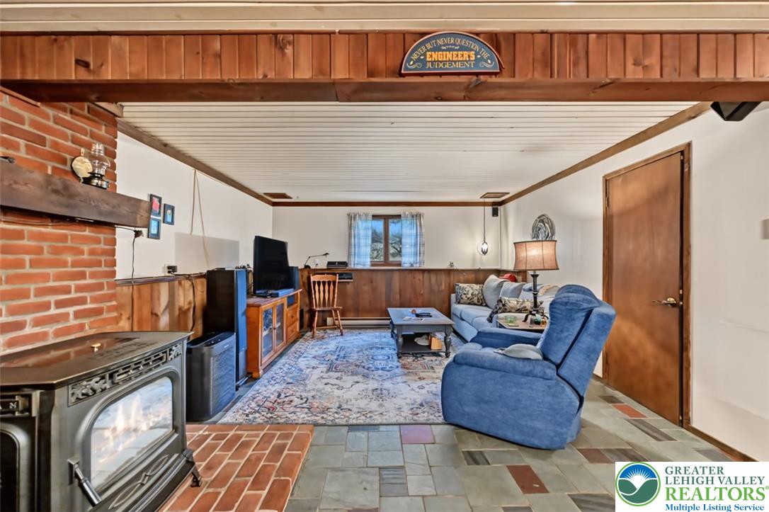 2311 Woodhaven Drive Property Photo 36