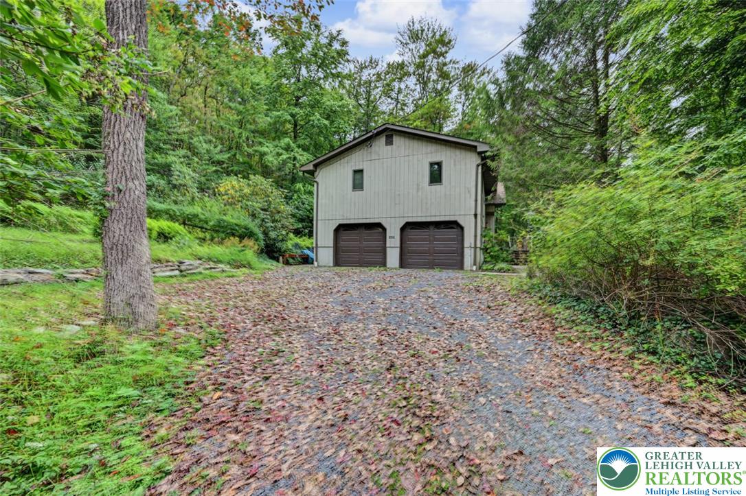 2311 Woodhaven Drive Property Photo 50