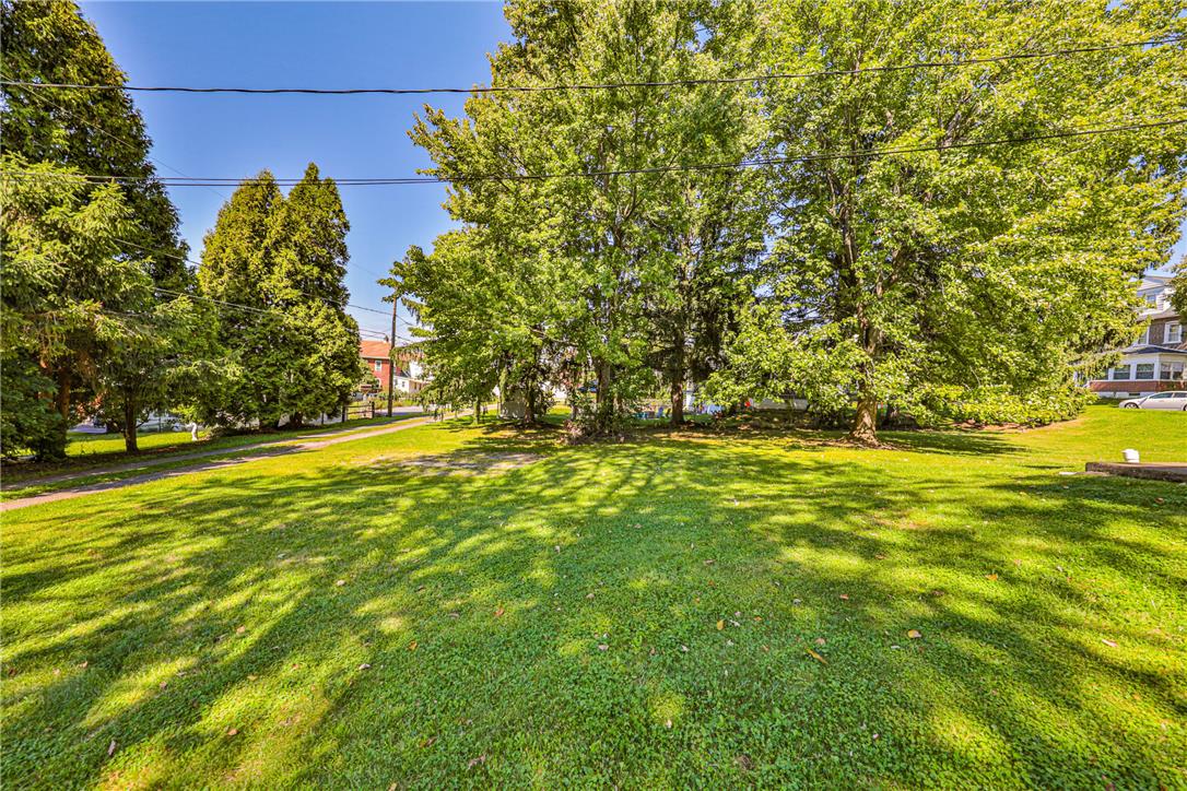 1909 4th Street Property Photo 7