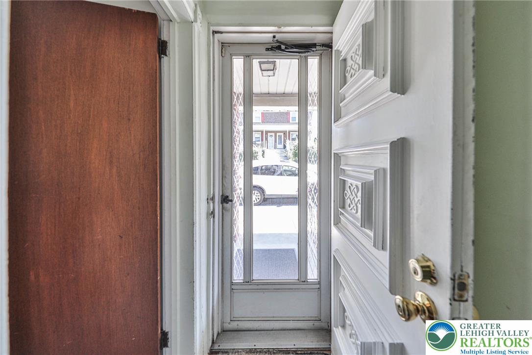 1909 4th Street Property Photo 9