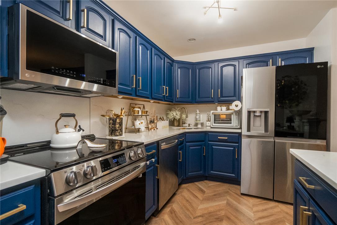 102 Ackerman Street Property Photo 14