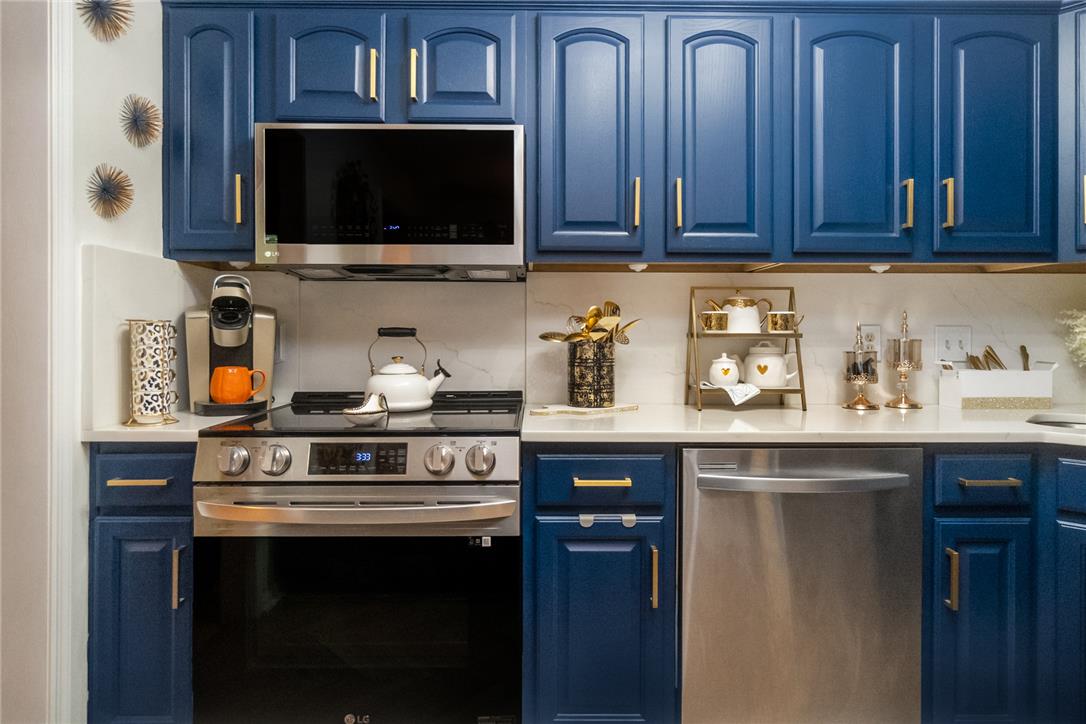 102 Ackerman Street Property Photo 16