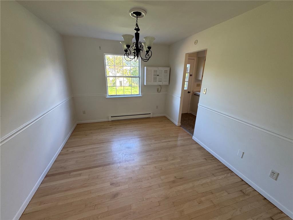 5661 Greens Drive Property Photo 8