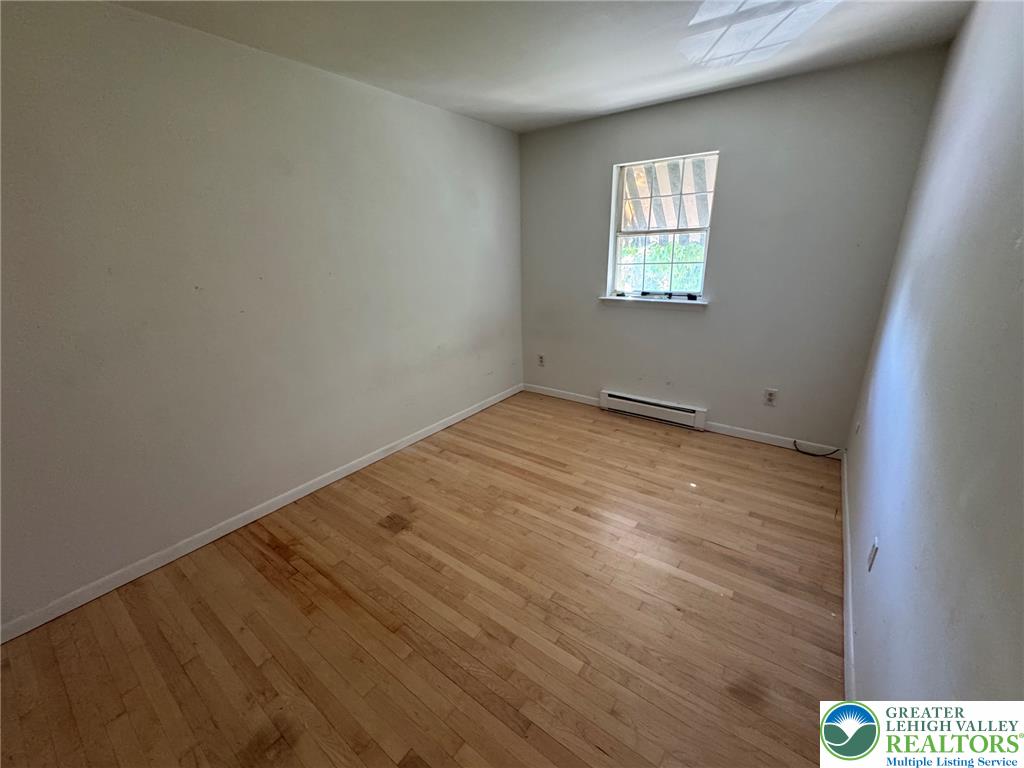 5661 Greens Drive Property Photo 18