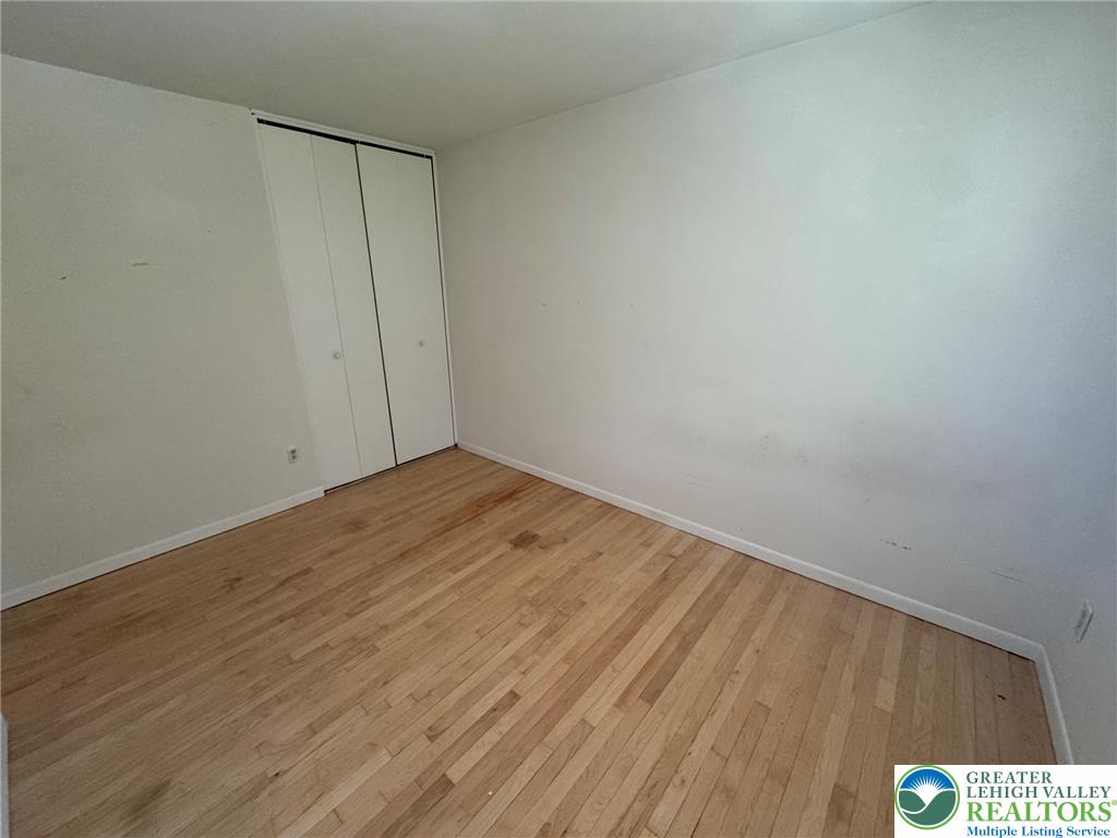 5661 Greens Drive Property Photo 19