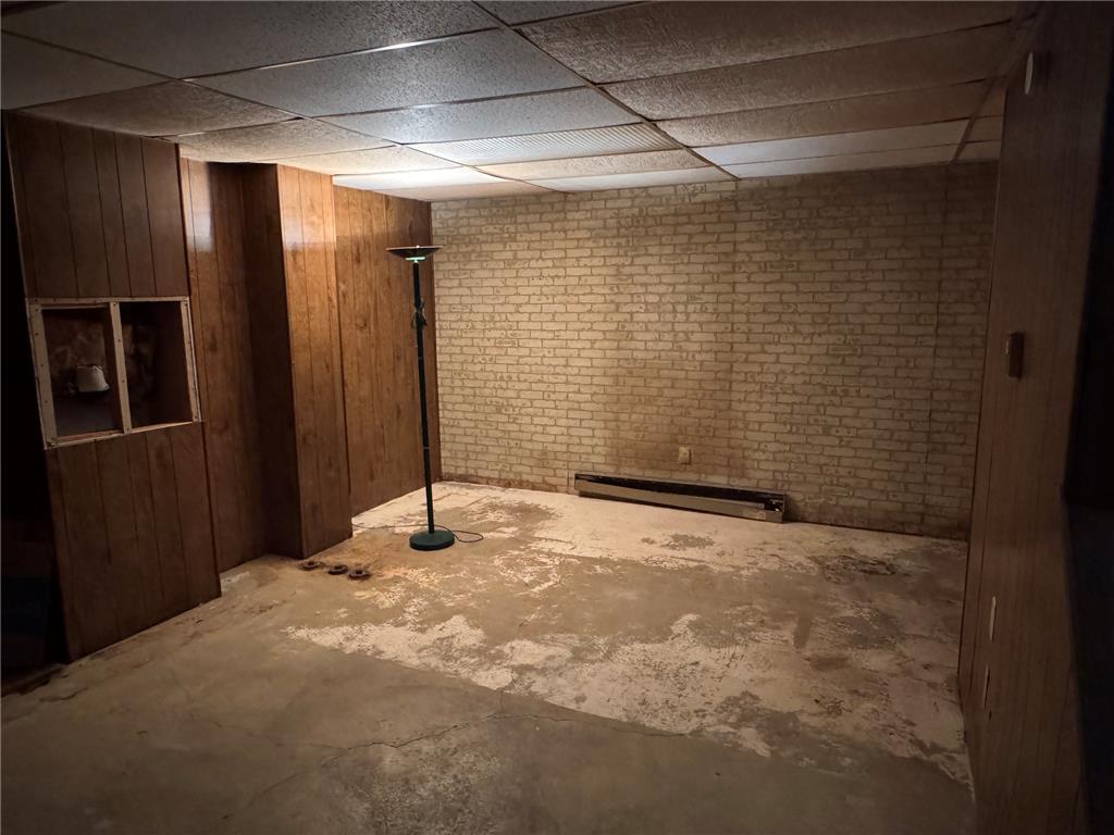 5661 Greens Drive Property Photo 22