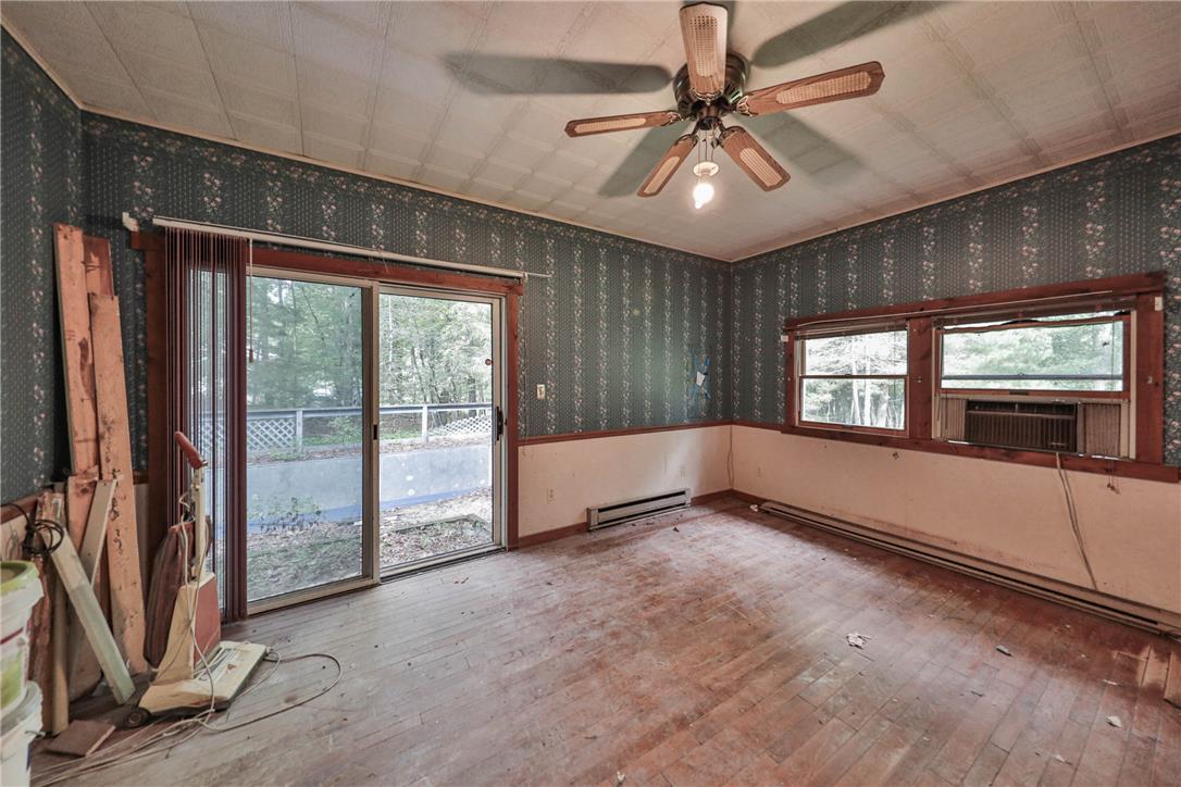 335 Shady Oaks Drive East Property Photo 12