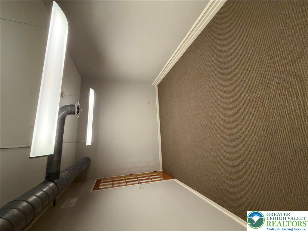 191 Main Street 203 Property Photo 8
