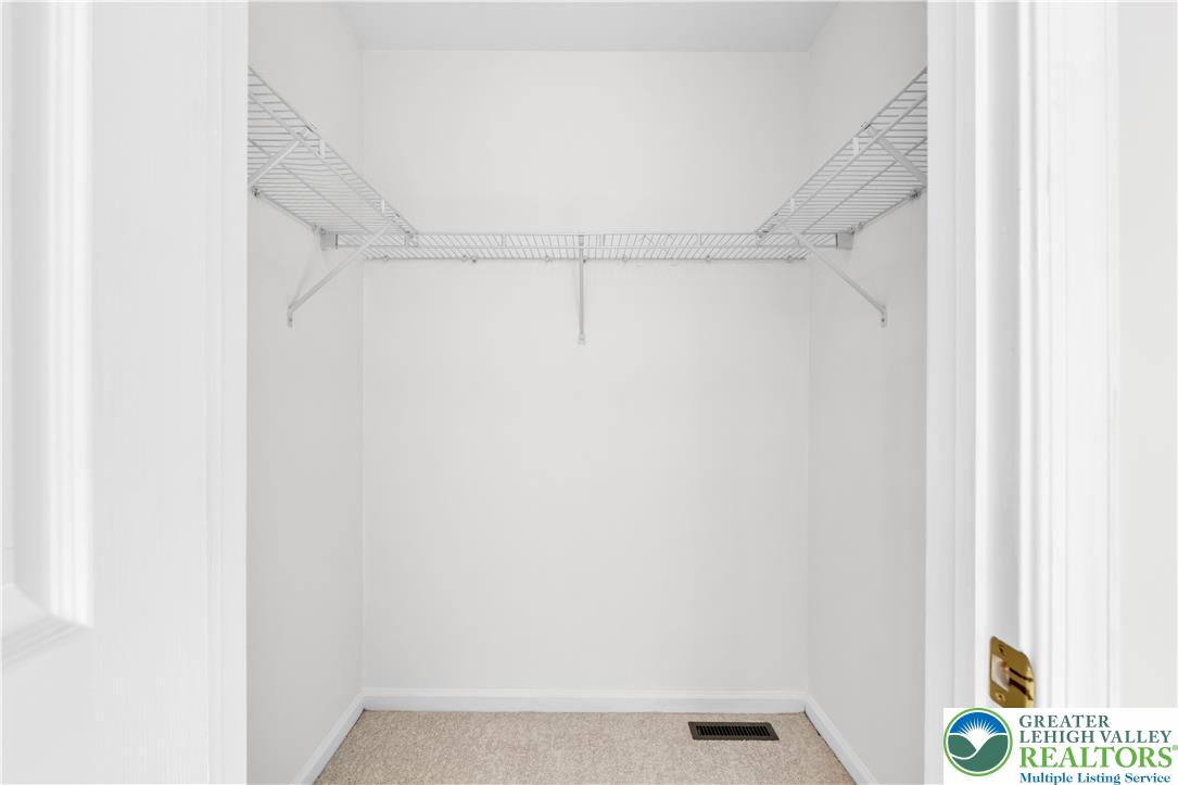 6835 Lincoln Drive Property Photo 16