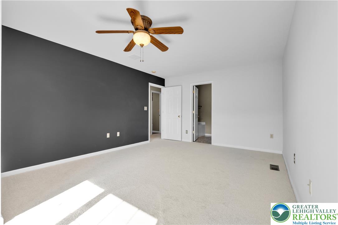 6835 Lincoln Drive Property Photo 22