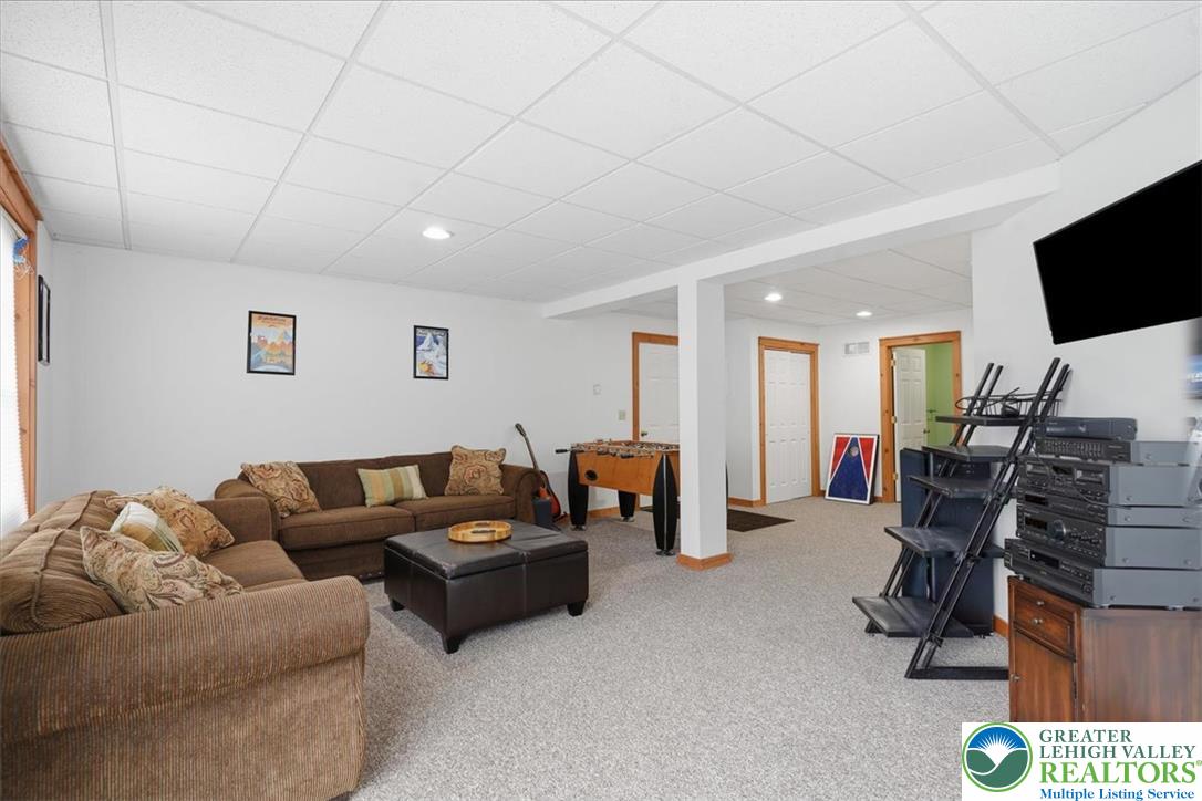 2231 Camelback Drive Property Photo 24