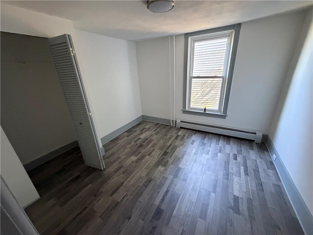 975 Wyandotte Street Property Photo 7