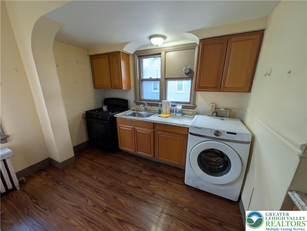 426 Carlton Avenue Apt 2 Property Photo 7