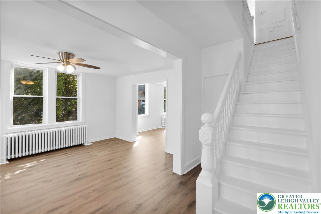 200 North 7th Street Property Photo 4