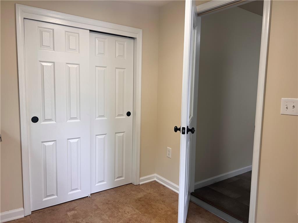 811 Vernon Street Property Photo 6