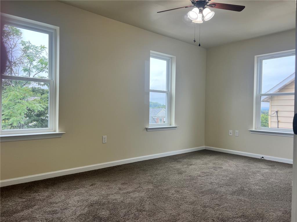 811 Vernon Street Property Photo 7