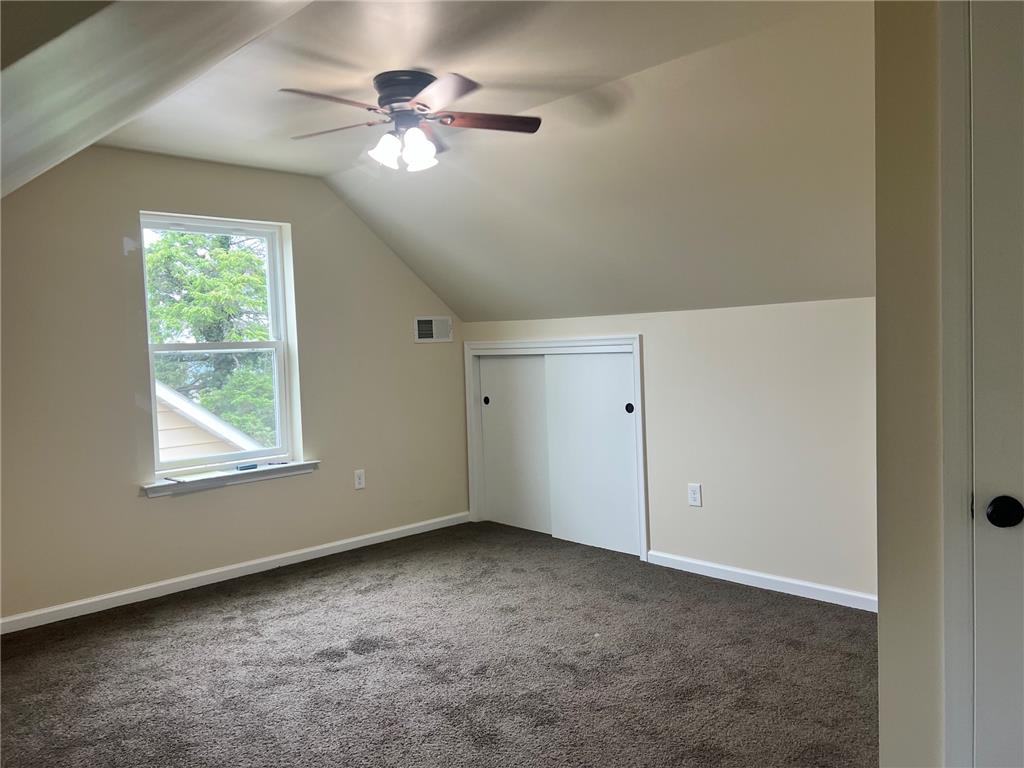 811 Vernon Street Property Photo 11