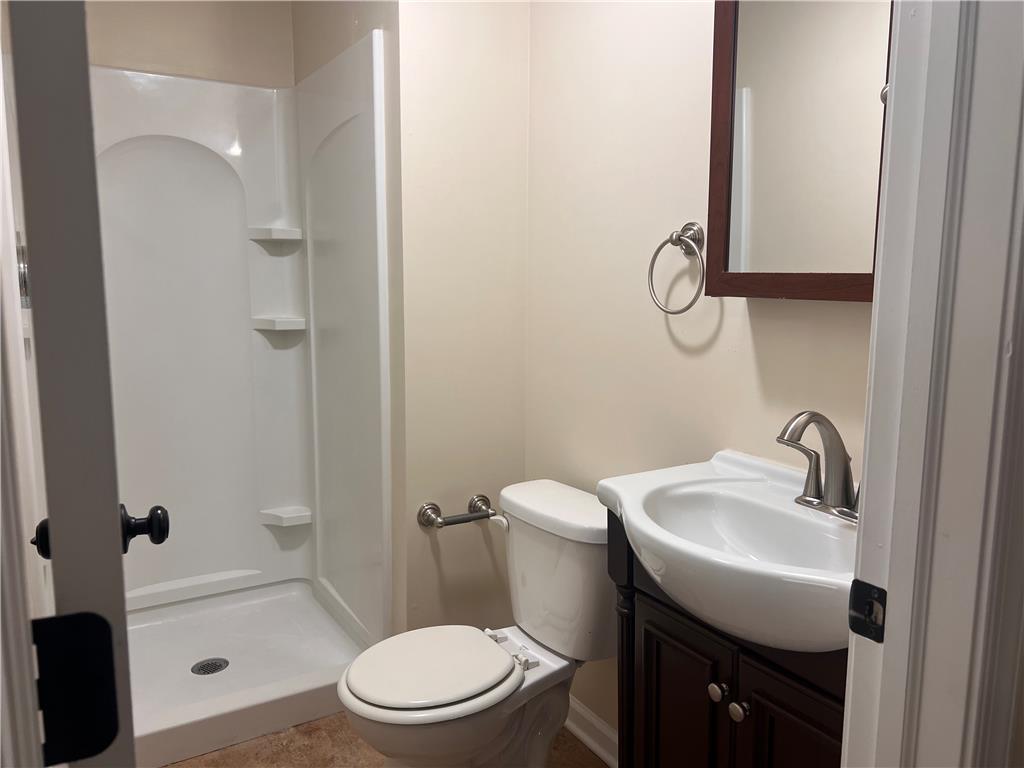811 Vernon Street Property Photo 12