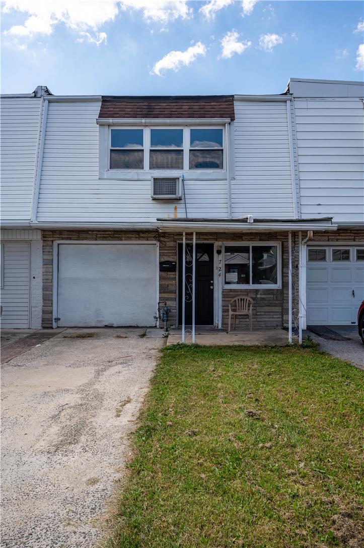 724 North Lacrosse Street Property Photo 33