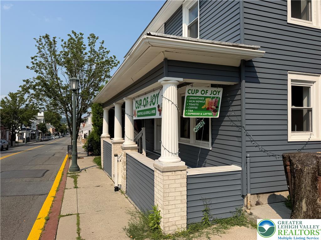 474 Main Street Property Photo 4