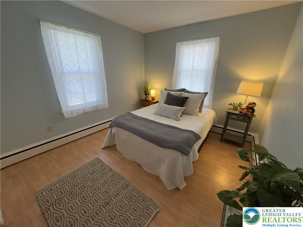 639 North Graham Street Property Photo 14