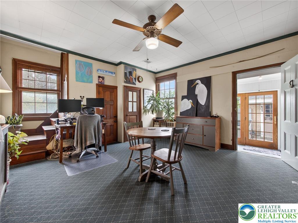 2307 Howertown Road Property Photo 8